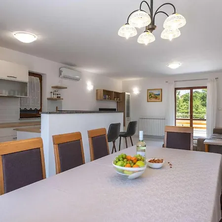 Casa Angela Tatil Evi *