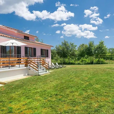 Casa Angela Tatil Evi *